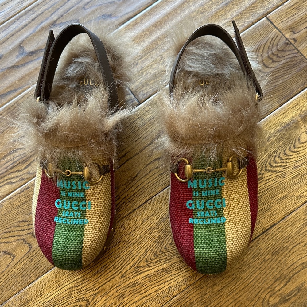 Gucci Red and Green clogs shoes Fur-Lined anniversary Sandals 39. Sz 9